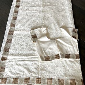 Indian saree/ dress.